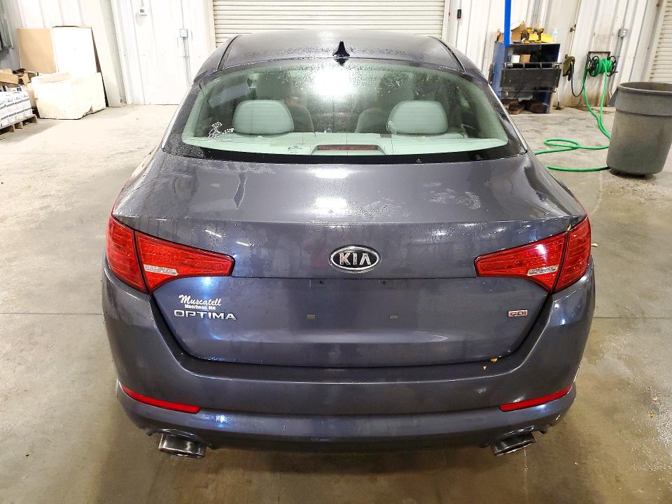 Foto 6 de la subasta – 2011 KIA OPTIMA con VIN KNAGM4A79B5187750