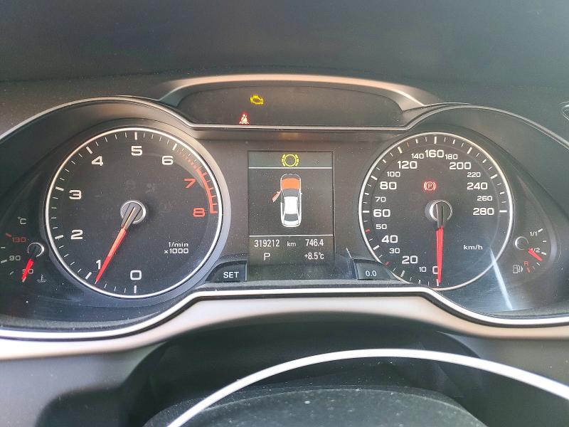 Снимка 9 от търг – 2013 AUDI A4 с VIN WAUFFCFL7DN008856
