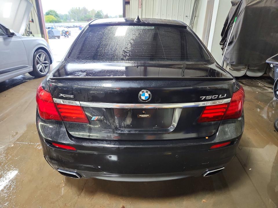 Снимка 6 от търг – 2013 BMW 750 с VIN WBAYF8C58DD140283