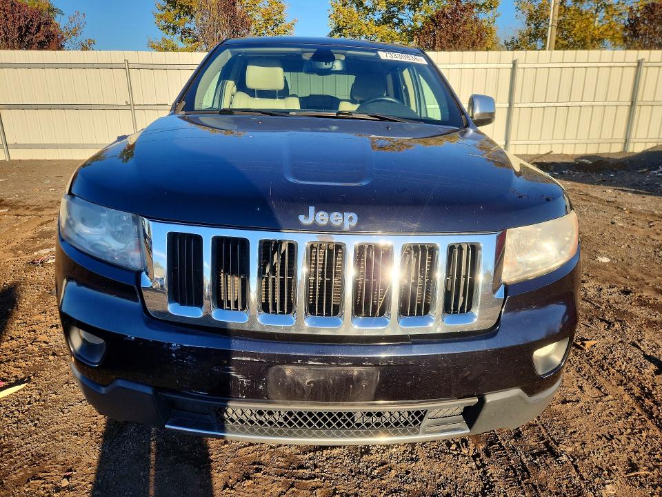 Снимка 5 от търг – 2011 JEEP GRAND CHEROKEE с VIN 1J4RR5GG1BC581517