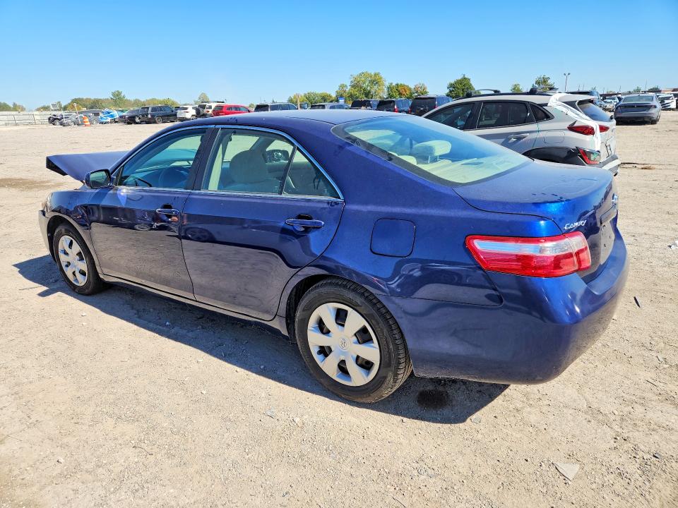 Zdjęcie 2 z aukcji – 2007 TOYOTA CAMRY z VIN 4T1BE46K87U015824