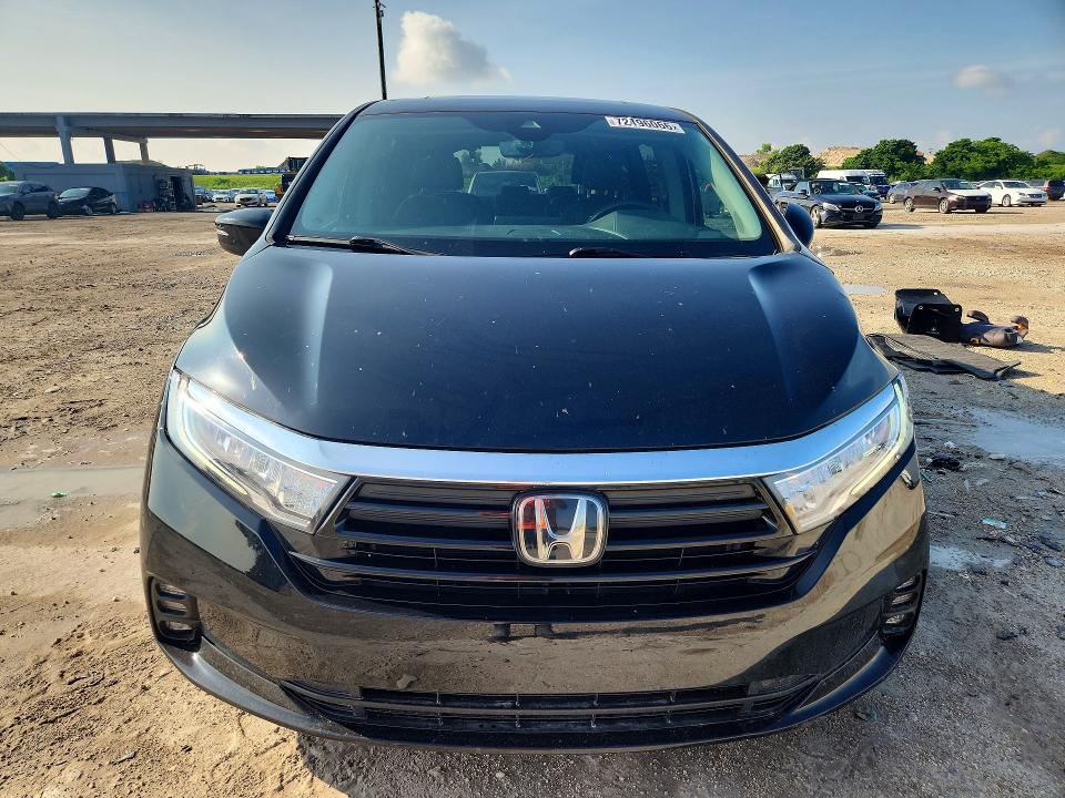 Снимка 5 от търг – 2023 HONDA ODYSSEY с VIN 5FNRL6H65PB006642