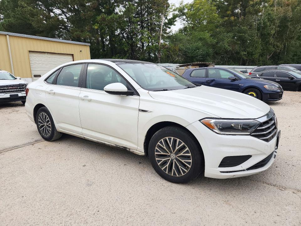 Снимка 4 от търг – 2019 VOLKSWAGEN JETTA с VIN 3VWEB7BU6KM207045