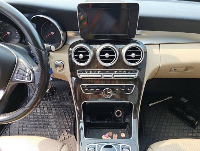 Снимка 9 от търг – 2017 MERCEDES-BENZ C с VIN 55SWF4KBXHU216920