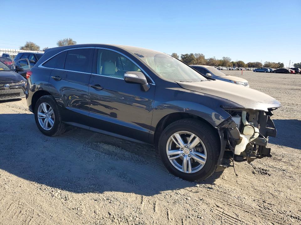Снимка 4 от търг – 2015 ACURA RDX с VIN 5J8TB4H51FL029224