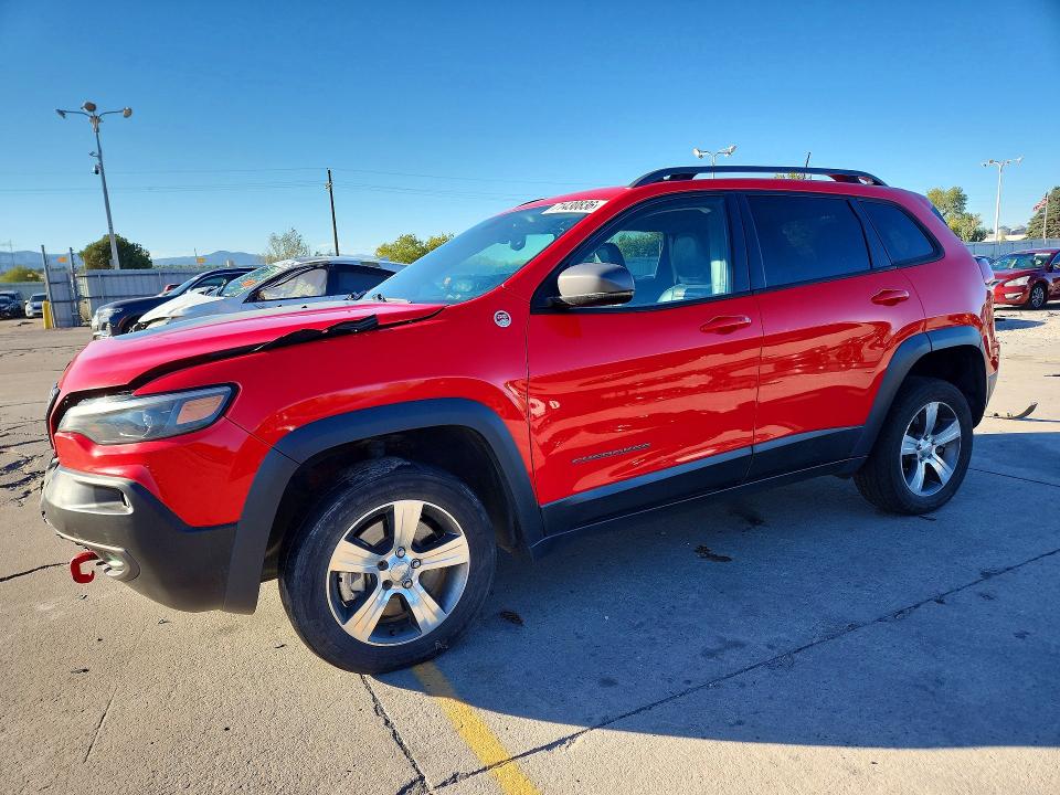 JEEP CHEROKEE 2019 with VIN 1C4PJMBX4KD372000 - Photo from auction
