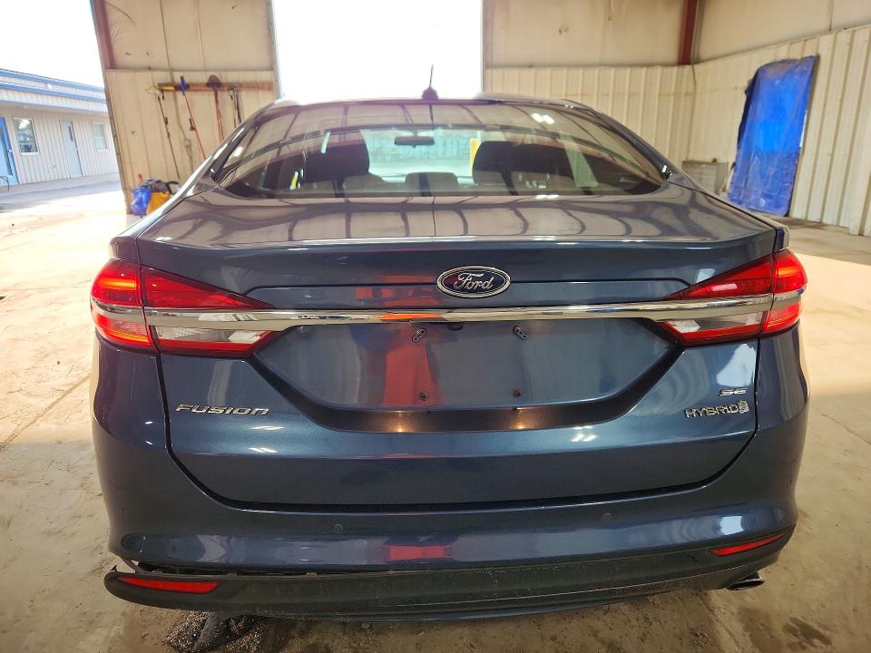 Photo 6 from auction – 2018 FORD FUSION with VIN 3FA6P0LU1JR159900