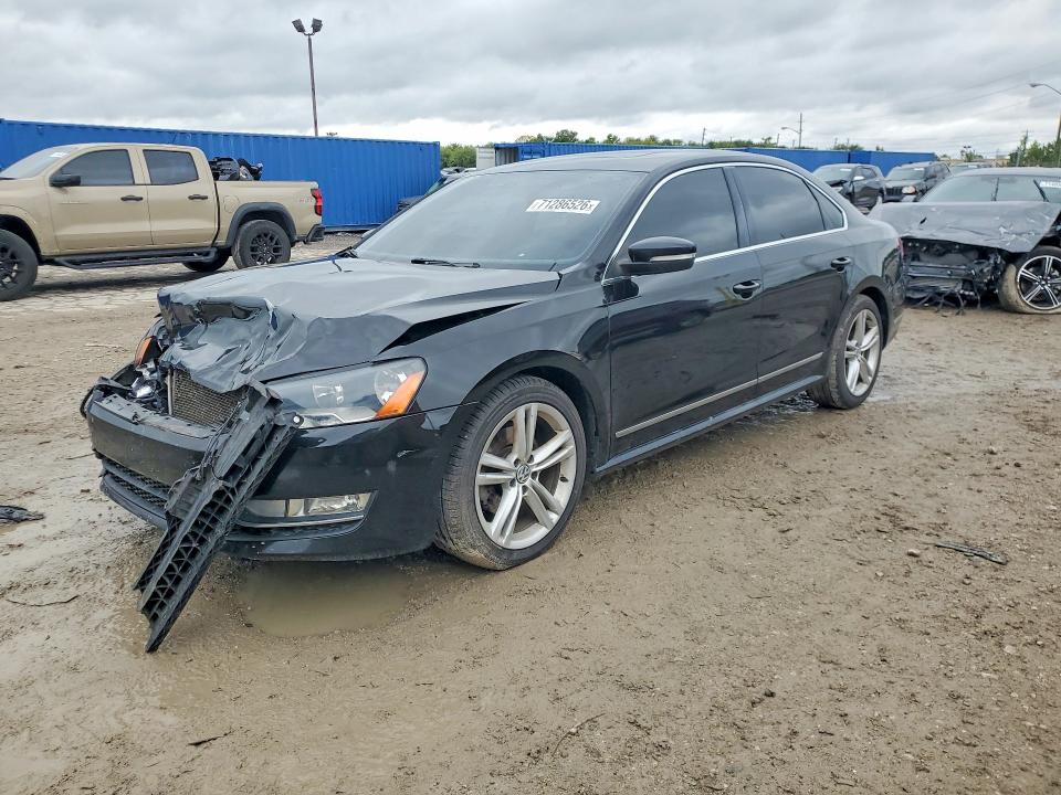 VOLKSWAGEN PASSAT 2013 с VIN 1VWCN7A34DC116903 - Снимка от търг