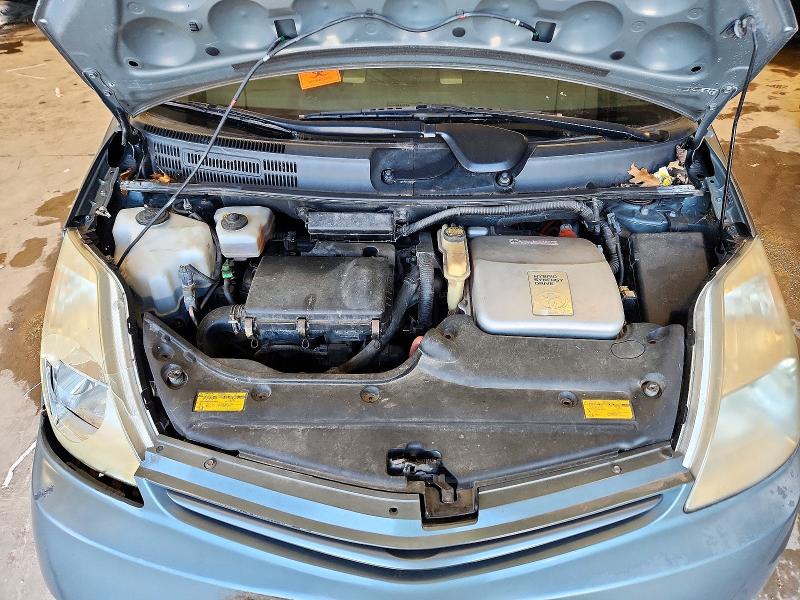 Photo 11 from auction – 2005 TOYOTA PRIUS with VIN JTDKB20U053119271