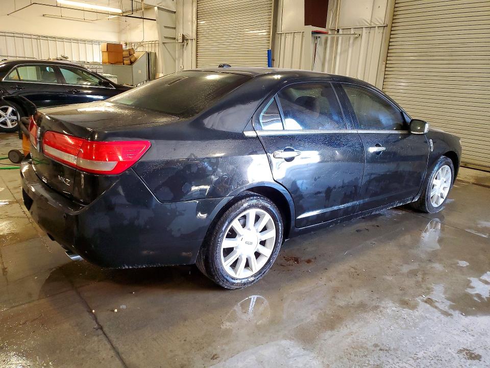 Снимка 3 от търг – 2011 LINCOLN MKZ с VIN 3LNHL2GC0BR764306