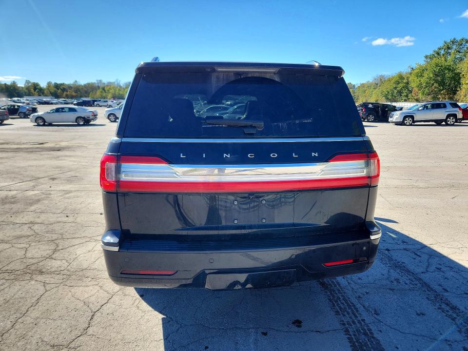 Снимка 6 от търг – 2019 LINCOLN NAVIGATOR с VIN 5LMJJ2LT8KEL23195