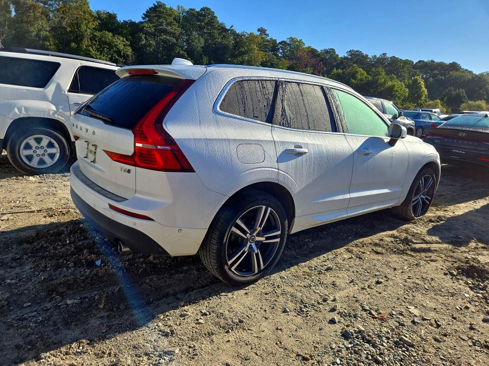 Фото 3 с аукциона – 2019 VOLVO XC60 с VIN LYVA22RK6KB219968