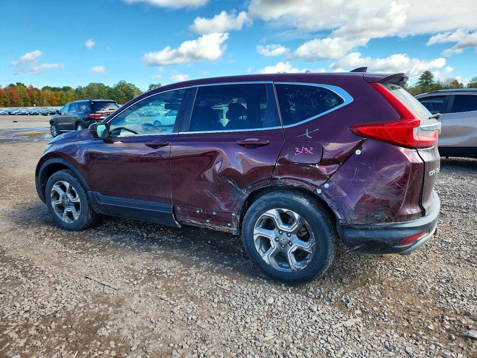 Photo 2 from auction – 2017 HONDA CR-V with VIN 2HKRW2H88HH622940