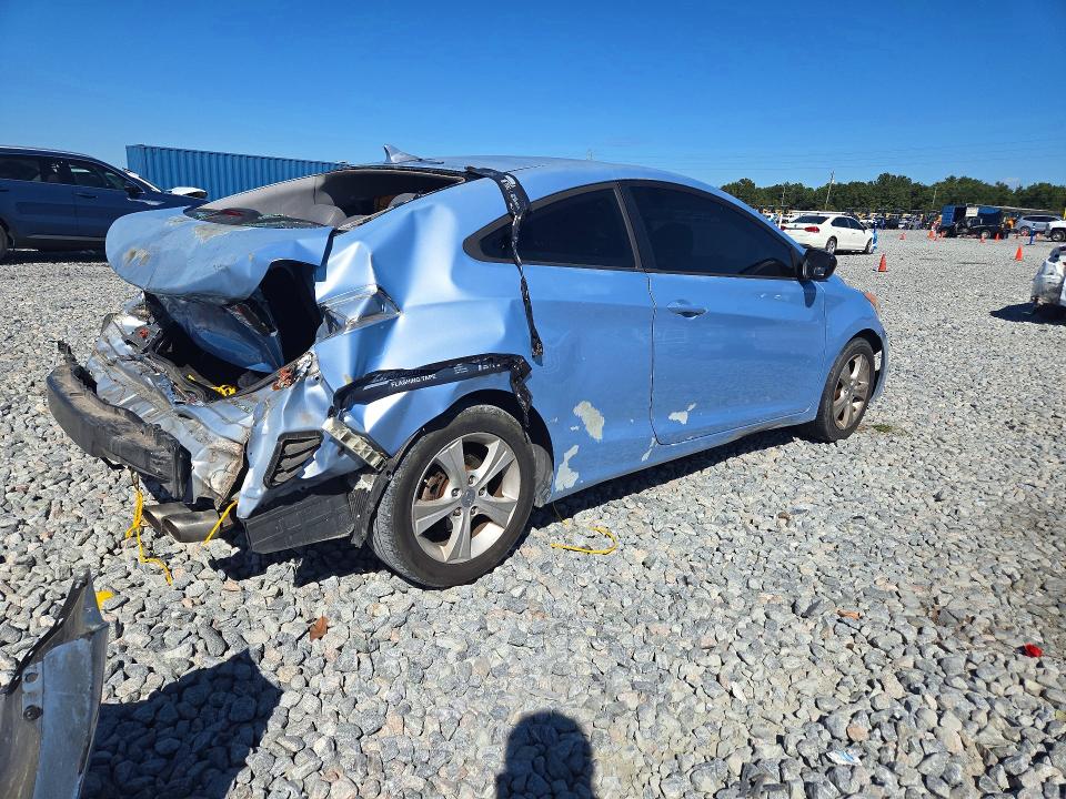 Снимка 3 от търг – 2013 HYUNDAI ELANTRA COUPE с VIN KMHDH6AEXDU016448