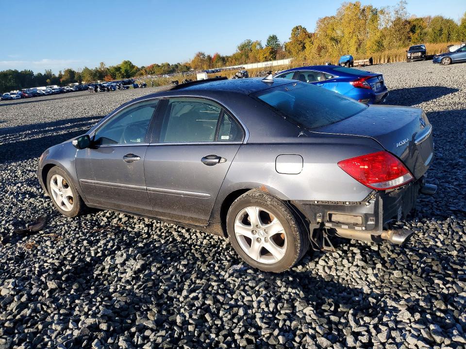Photo 2 from auction – 2006 ACURA RL with VIN JH4KB16526C009980