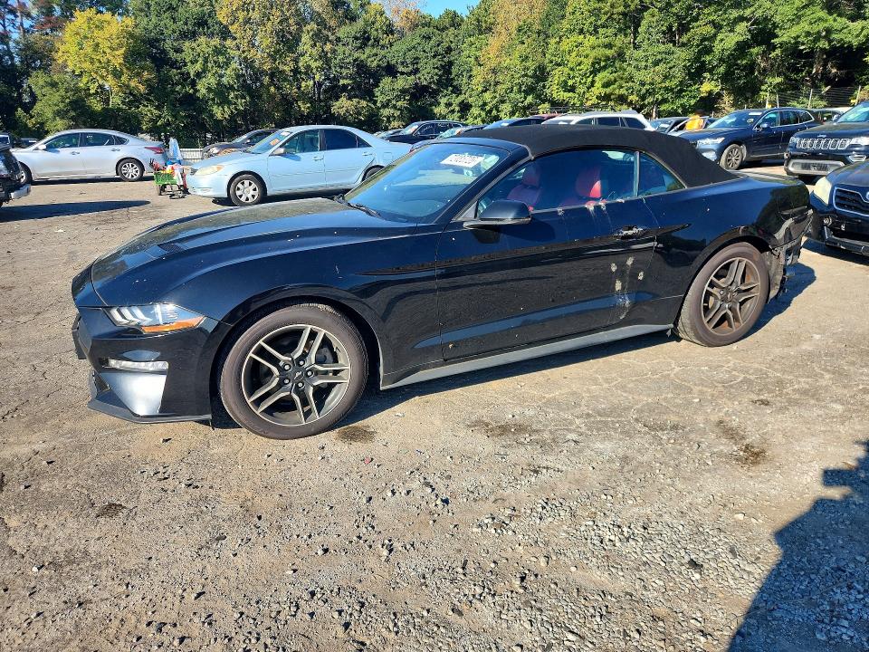 FORD MUSTANG 2018 с VIN 1FATP8UH5J5155838 - Снимка от търг