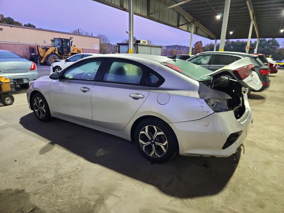 Photo 2 from auction – 2020 KIA FORTE with VIN 3KPF24AD0LE155074
