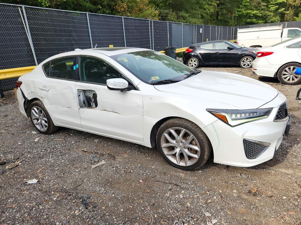 Снимка 4 от търг – 2019 ACURA ILX с VIN 19UDE2F38KA002917