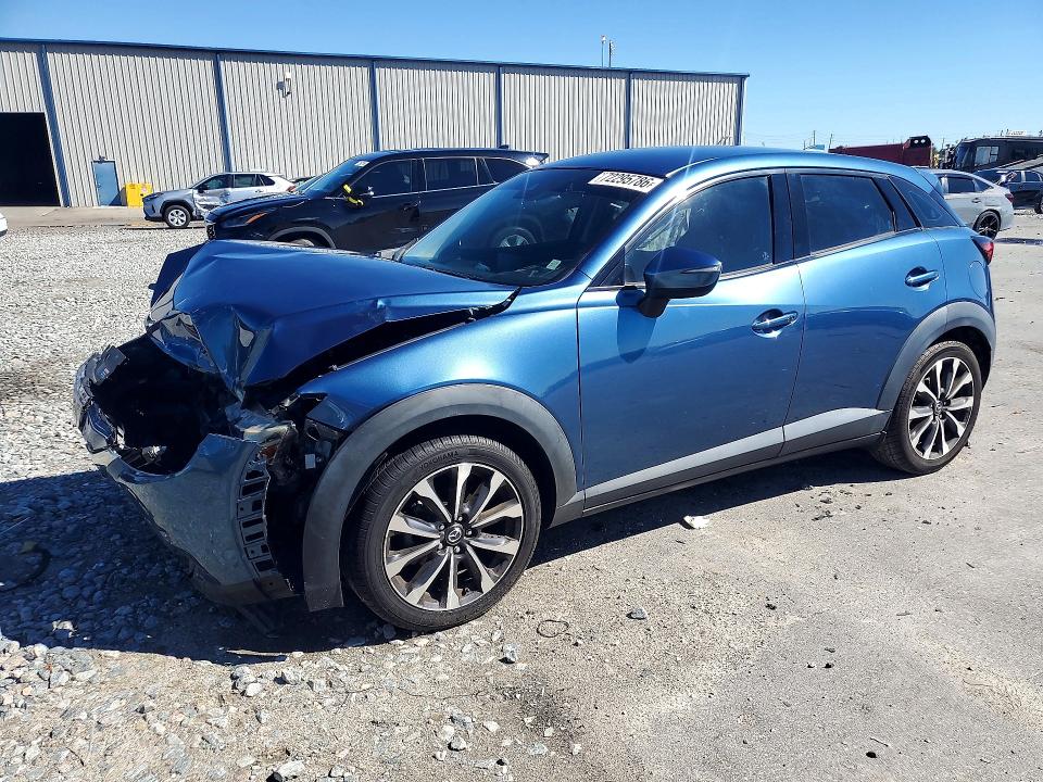 MAZDA CX-3 2019 with VIN JM1DKDC7XK0444243 - Photo from auction