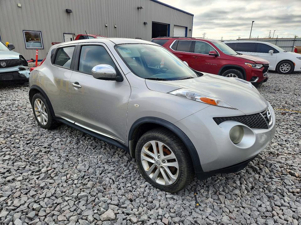 Photo 4 from auction – 2011 NISSAN JUKE with VIN JN8AF5MV3BT005219