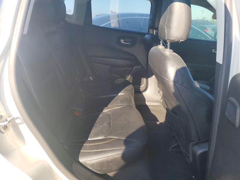 Zdjęcie 11 z aukcji – 2018 JEEP COMPASS z VIN 3C4NJCCB0JT122489