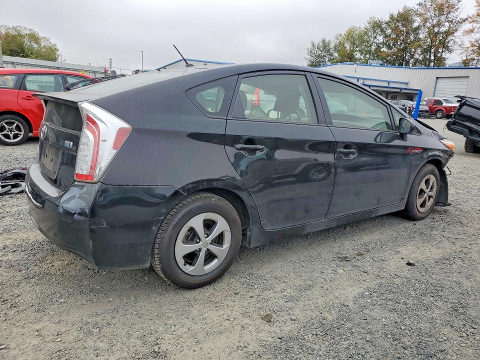 Zdjęcie 3 z aukcji – 2014 TOYOTA PRIUS z VIN JTDKN3DU9E0361601