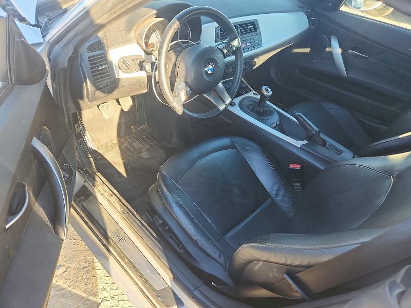 Photo 8 from auction – 2006 BMW Z4 with VIN 4USBU53586LW91507
