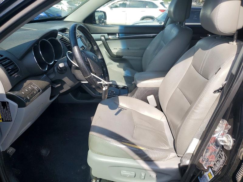 Photo 7 from auction – 2011 KIA SORENTO with VIN 5XYKWDA23BG100055