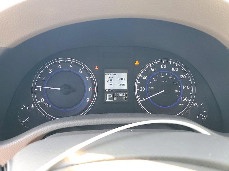 Photo 9 from auction – 2015 INFINITI Q40 with VIN JN1CV6AR7FM650883