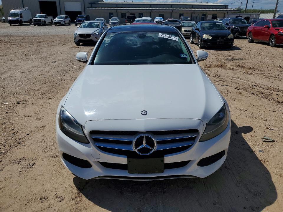 Снимка 5 от търг – 2015 MERCEDES-BENZ C с VIN 55SWF4JB0FU096298
