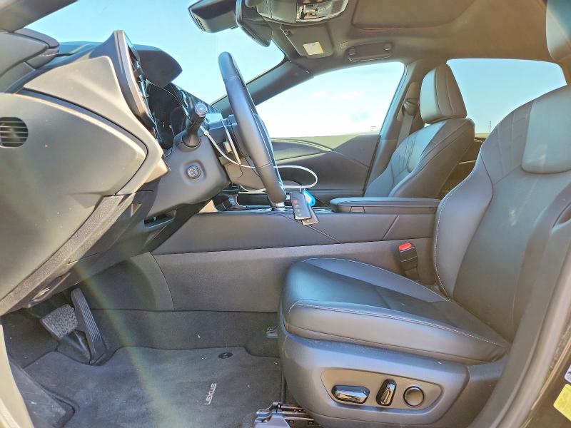 Фото 7 с аукциона – 2024 LEXUS RX 350 с VIN 2T2BAMBAXRC049465