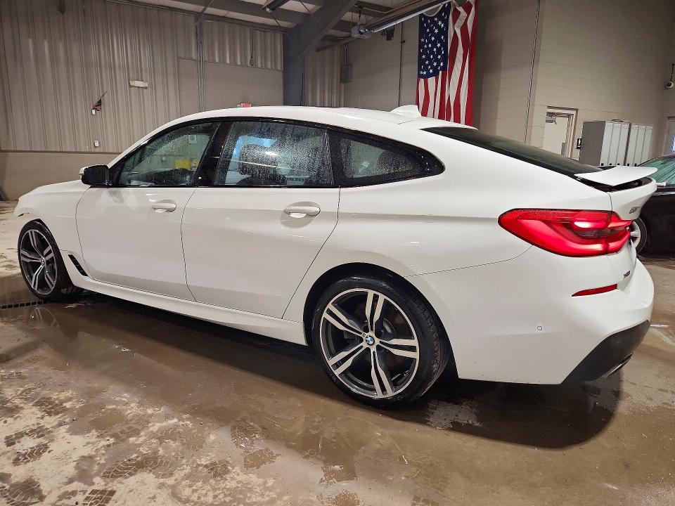 Снимка 2 от търг – 2019 BMW 640 с VIN WBAJV6C51KBK08215