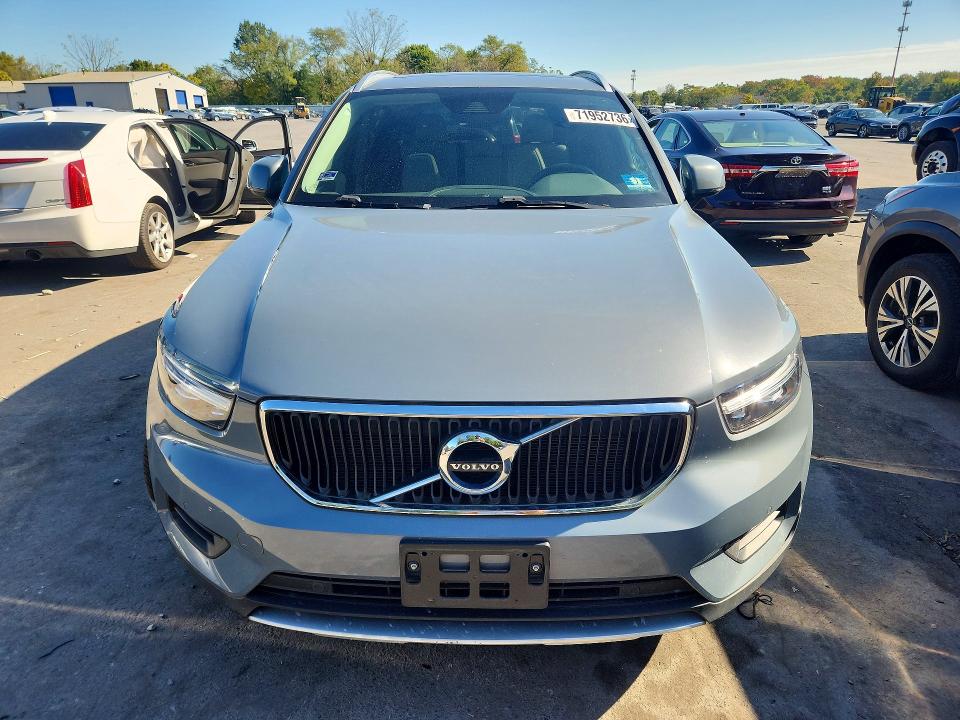 Foto 5 de la subasta – 2020 VOLVO XC40 con VIN YV4162UKXL2339817