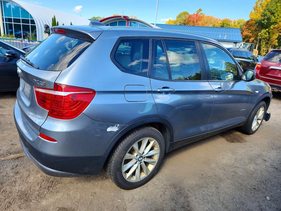 Снимка 3 от търг – 2014 BMW X3 с VIN 5UXWX9C52E0D42608