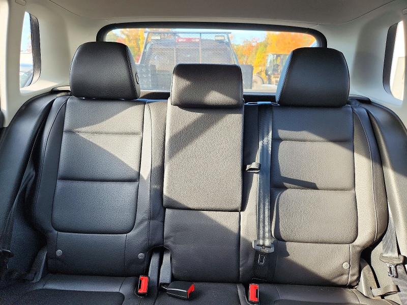 Снимка 10 от търг – 2016 VOLKSWAGEN TIGUAN с VIN WVGBV7AX5GW002005