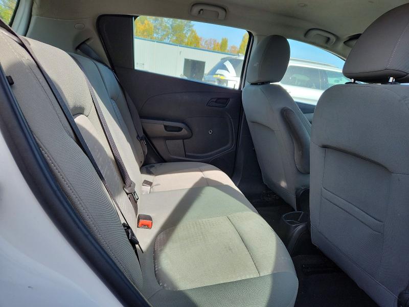 Foto 10 de la subasta – 2016 CHEVROLET SONIC con VIN 1G1JA6SG2G4174775