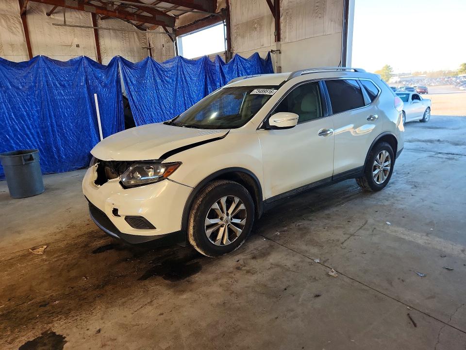 NISSAN ROGUE 2015 with VIN 5N1AT2MV9FC800845 - Photo from auction