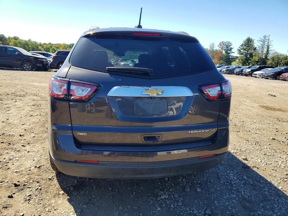 Photo 6 from auction – 2016 CHEVROLET TRAVERSE with VIN 1GNKVHKD3GJ339453