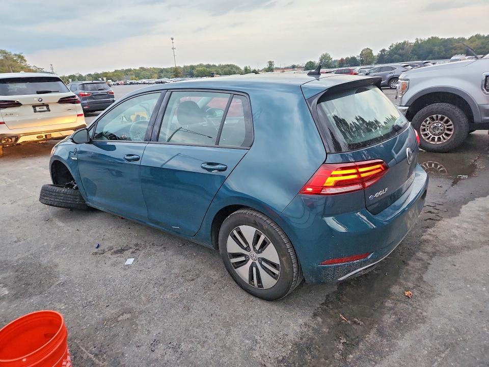 Снимка 2 от търг – 2019 VOLKSWAGEN E-GOLF с VIN WVWKR7AUXKW901997