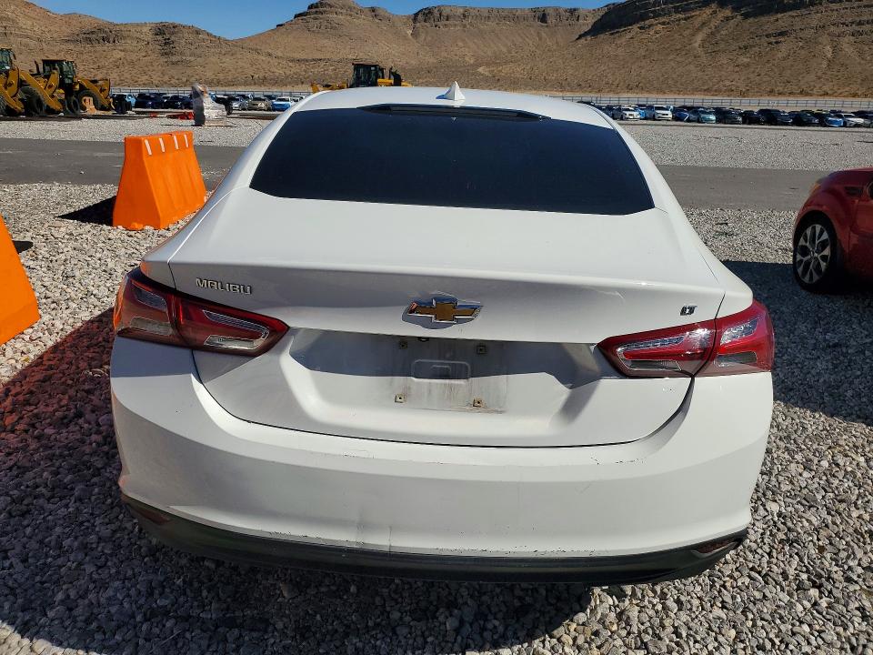 Снимка 6 от търг – 2021 CHEVROLET MALIBU с VIN 1G1ZD5ST9MF075873