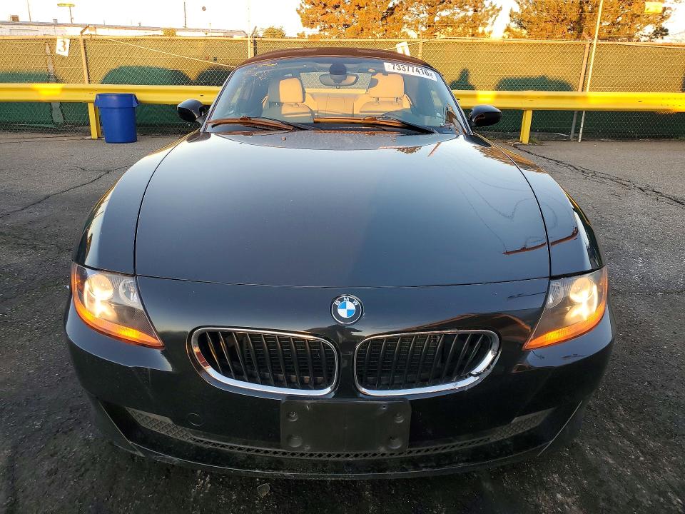 Снимка 5 от търг – 2008 BMW Z4 с VIN 4USBU33578LW75192