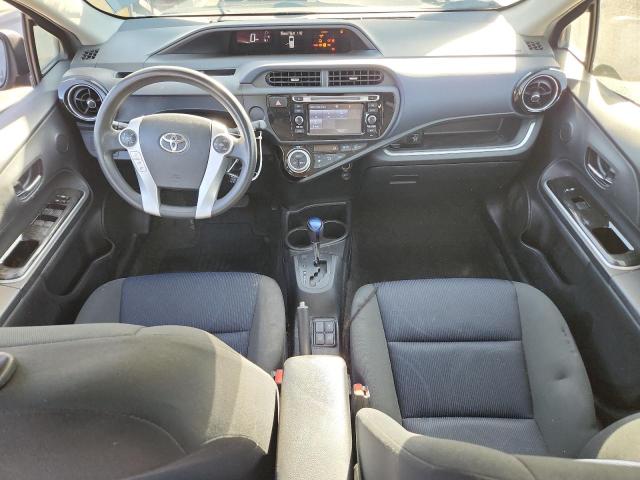 Снимка 8 от търг – 2015 TOYOTA PRIUS C с VIN JTDKDTB32F1100335