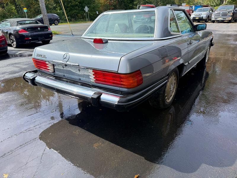 Снимка 4 от търг – 1987 MERCEDES-BENZ 560 с VIN WDBBA48D9HA061016