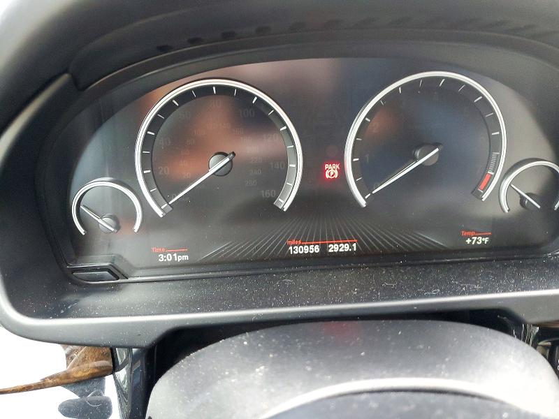 Фото 9 с аукциона – 2017 BMW X5 с VIN 5UXKR2C34H0W43526