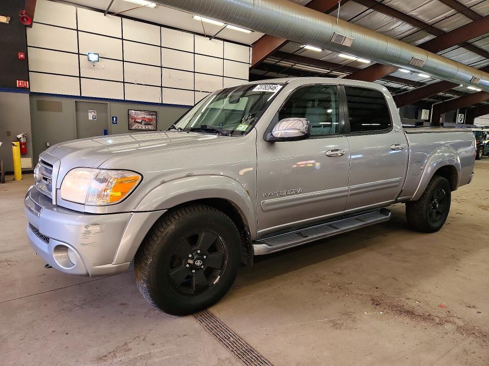 Снимка 1 от търг – 2006 TOYOTA TUNDRA с VIN 5TBDT44126S502624