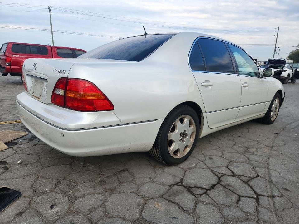 Foto 3 de la subasta – 2003 LEXUS LS con VIN JTHBN30F930111911
