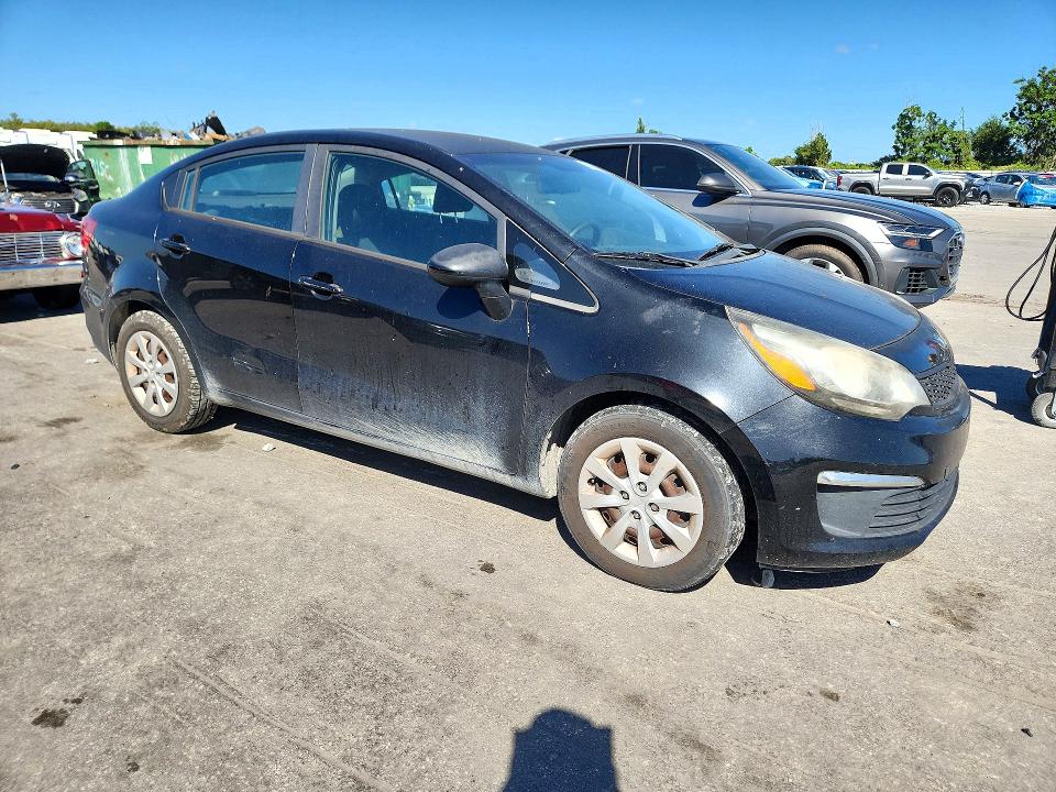 Снимка 4 от търг – 2017 KIA RIO с VIN KNADM4A33H6044909