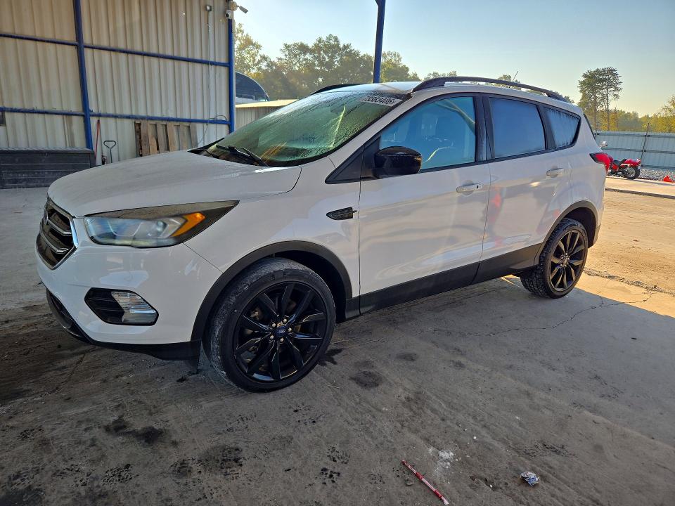 Photo 1 from auction – 2019 FORD ESCAPE with VIN 1FMCU9GDXKUA58851