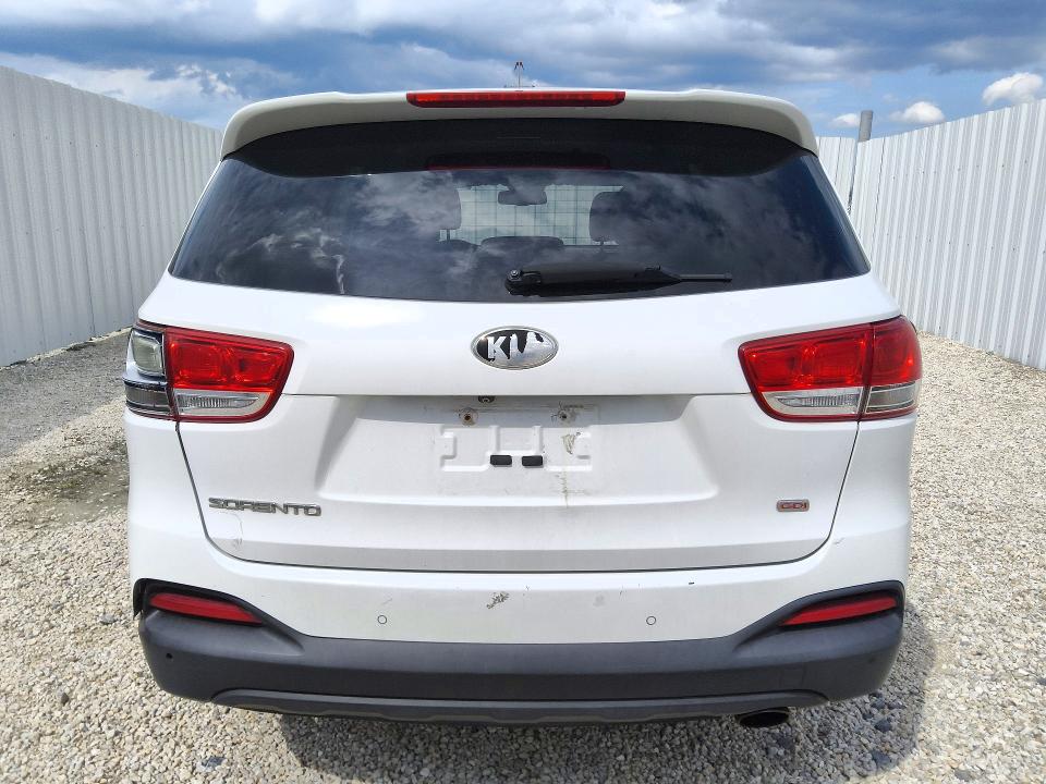 Foto 6 de la subasta – 2017 KIA SORENTO con VIN 5XYPG4A32HG284196