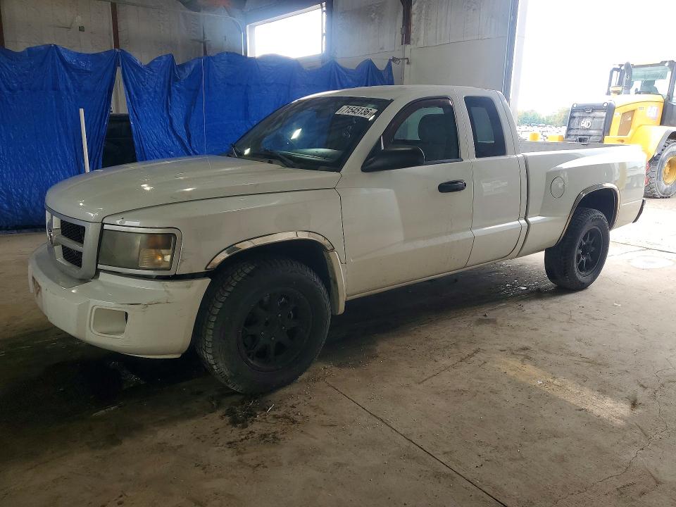 Photo 1 from auction – 2011 DODGE DAKOTA with VIN 1D7RE3BK2BS581815